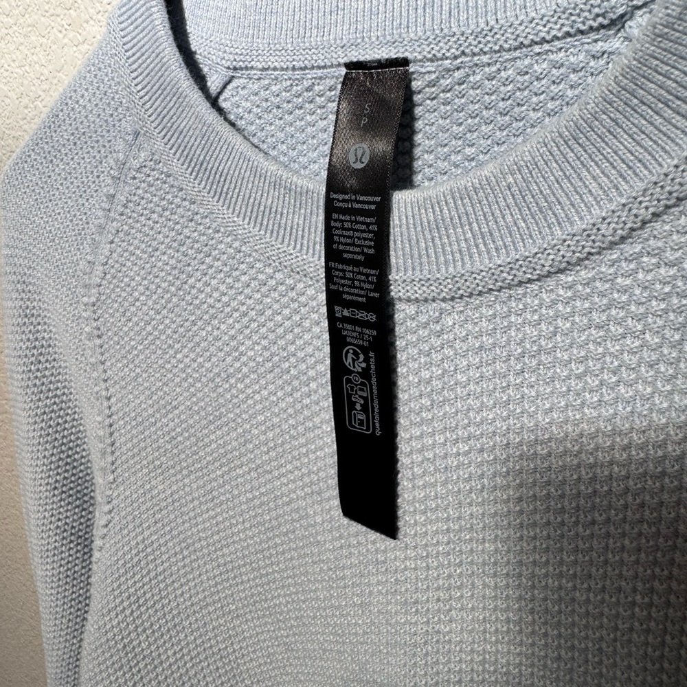 lululemon athletica Men’s Crewneck Sweater - Light Blue - Picture 3 of 11
